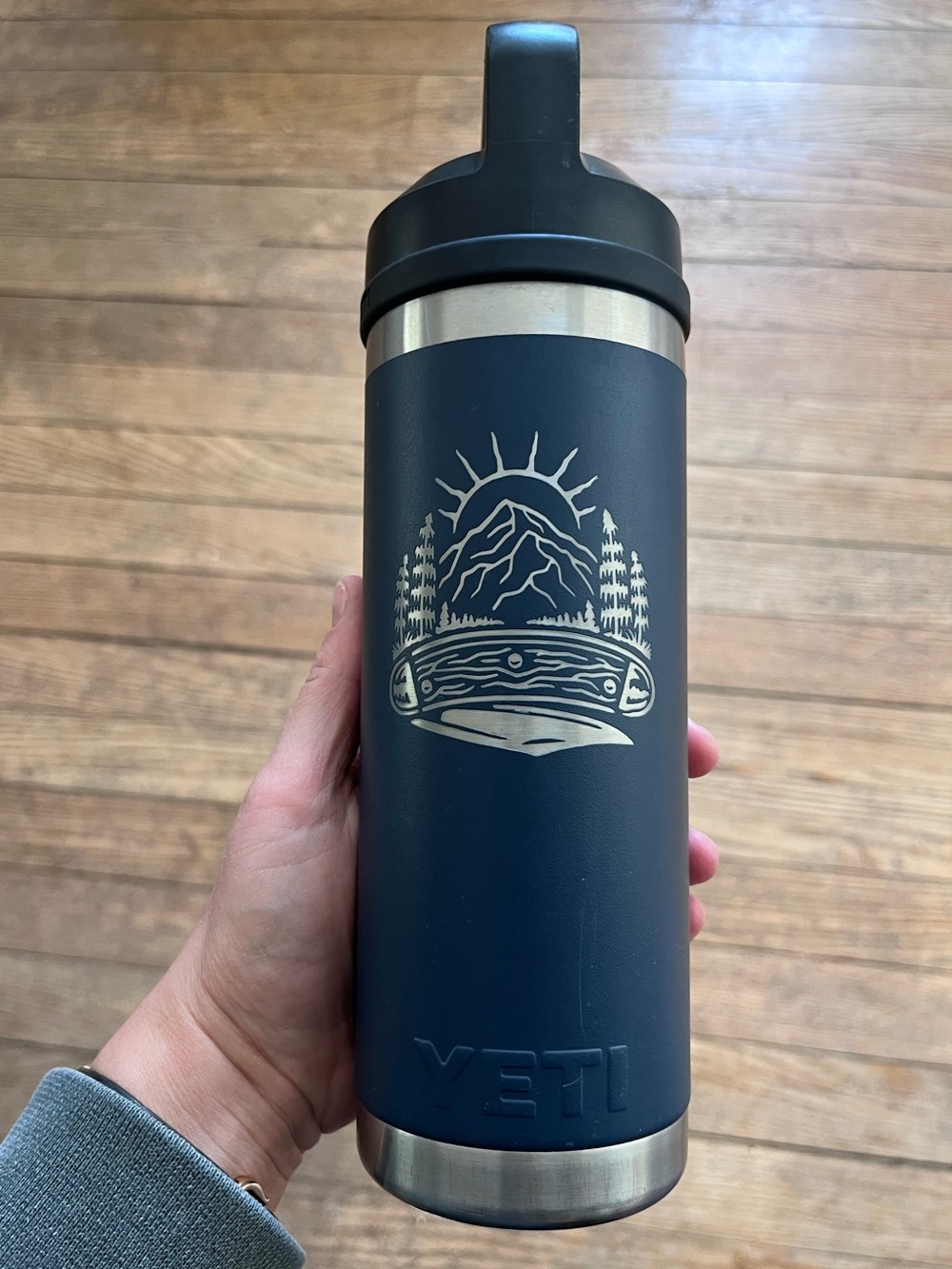 Yeti Mountaineer Custom 18 oz Rambler